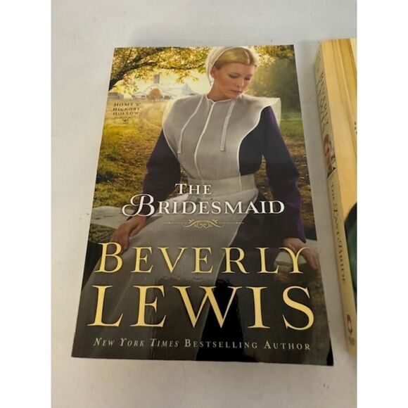 Beverly Lewis Home to Hickory Hollow The Last Bride & The Bridesmaid - Picture 5 of 6